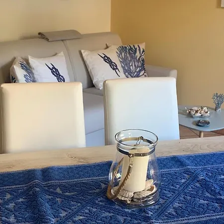 La Marina With Pool Apartman *