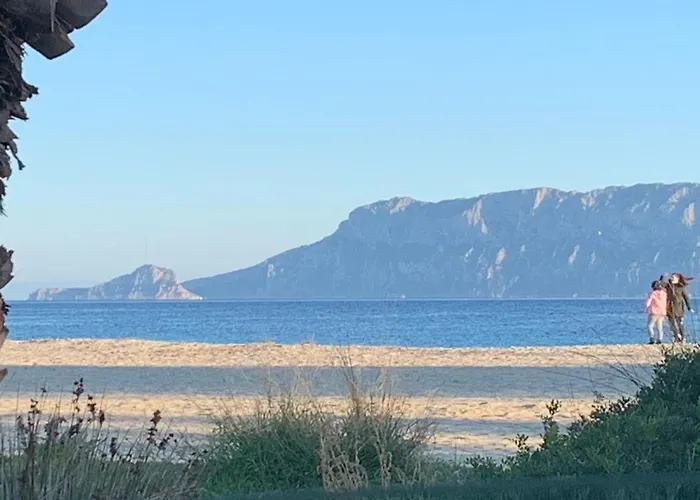 Appartamento La Marina With Pool